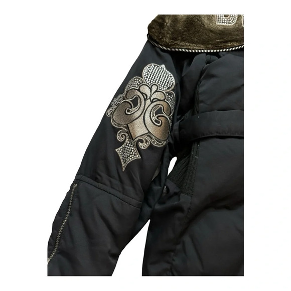 House of Dereon Beyoncé Coat - Picture 3 of 11